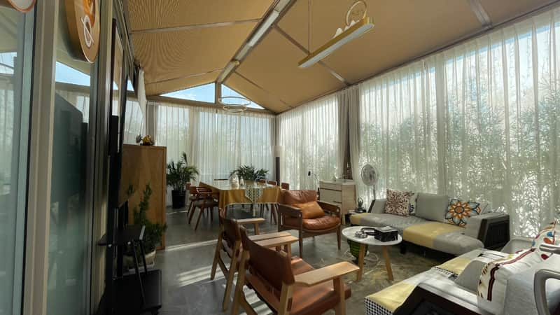 Photovoltaic sun room